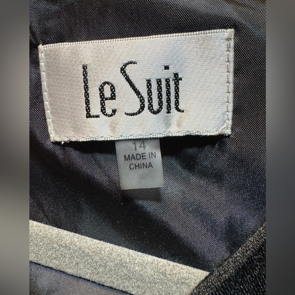 Le Suit Sleeveless Sheath Dress - Picture 6 of 10